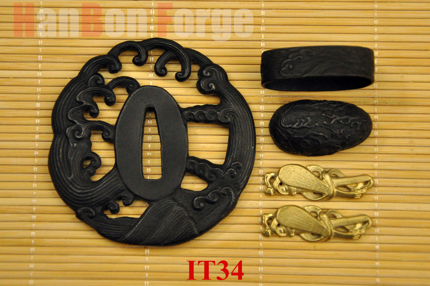 Japanese Sword High Quality Tsunami Theme Iron Tsuba Fuchi Koshira